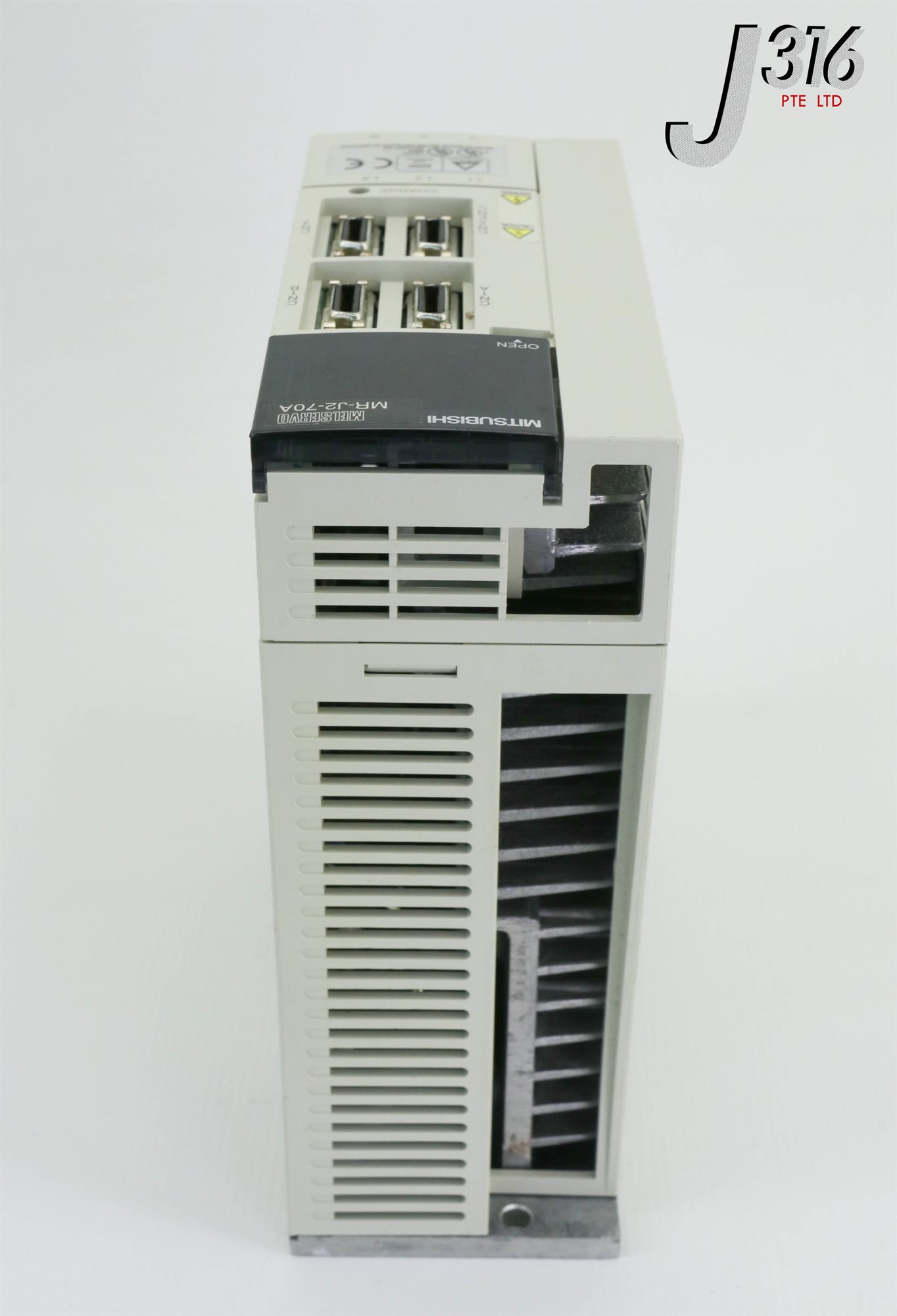 New MITSUBISHI MR-J2S-70A AC Servo Drive Amplifier In Box